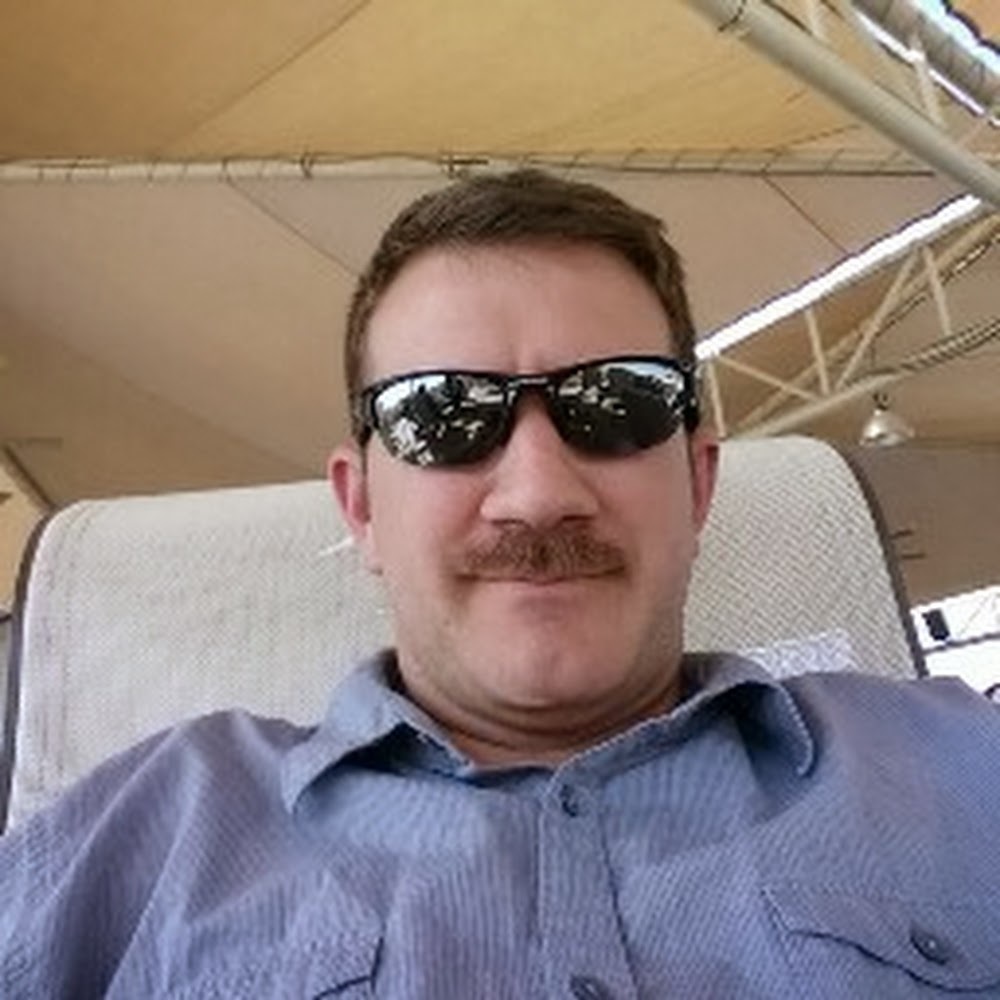 Meet your Posher, Robert